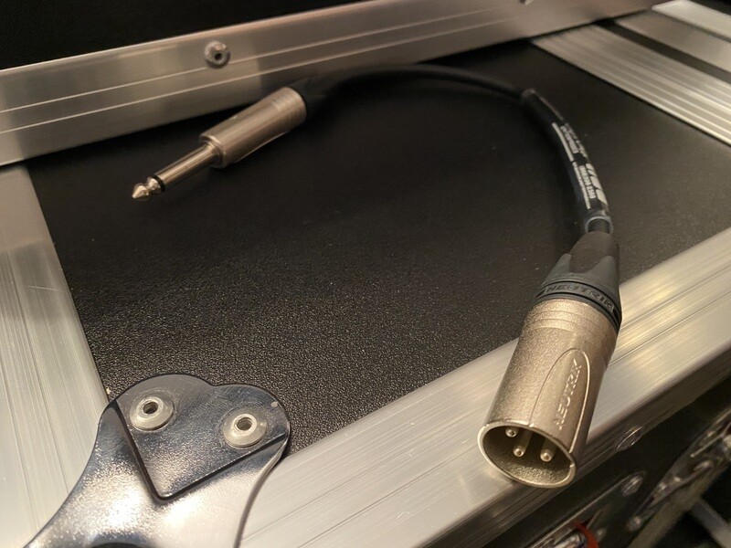 [TS-XLRM01 ( D2-SW1)] 1/4" to XLRM Adapter TS-XLRM01