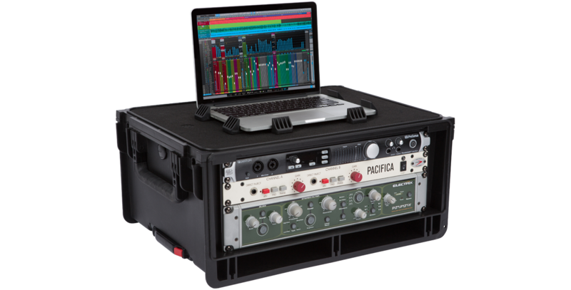 [1SKB-iSF4U] SKB Injection-Molded 4-RU Studio Flyer Rack Case
#SK1SKBISF4U MFR #1SKB-ISF4U