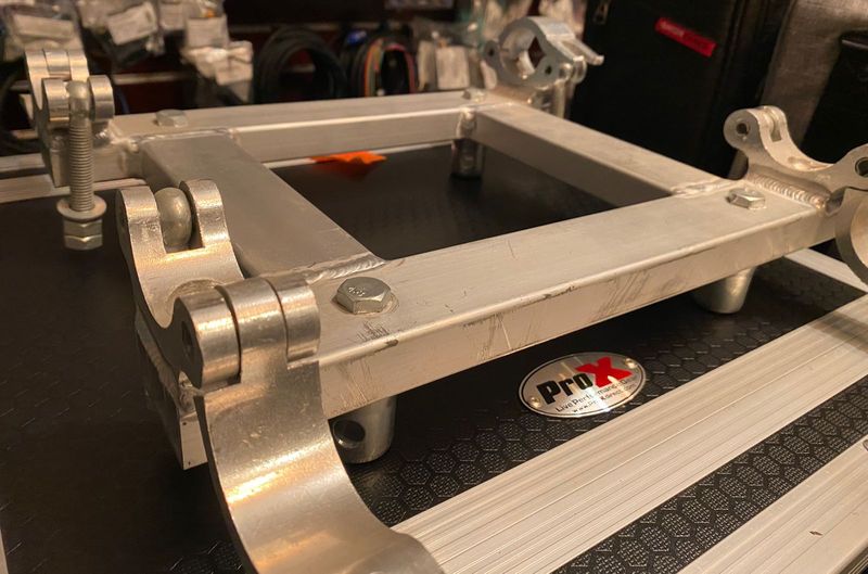 [PRO-AVL CC-BP] Corner to connect beam and pillar PRO-AVL CC-BP
